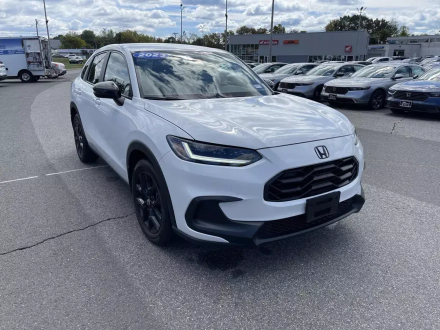 2023 Honda HR-V Sport photo 1