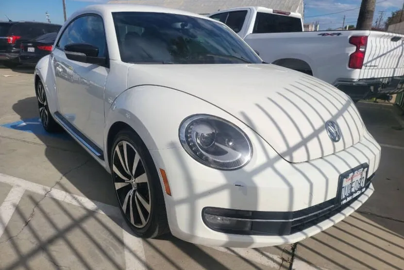 2012 Volkswagen Beetle Turbo photo 1