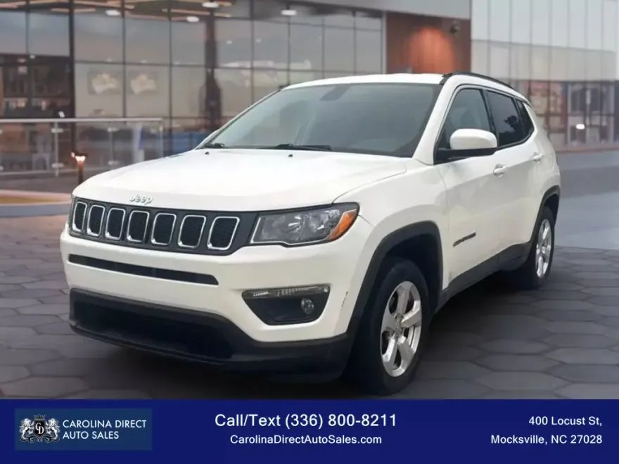 2018 Jeep Compass Latitude Sport photo 1