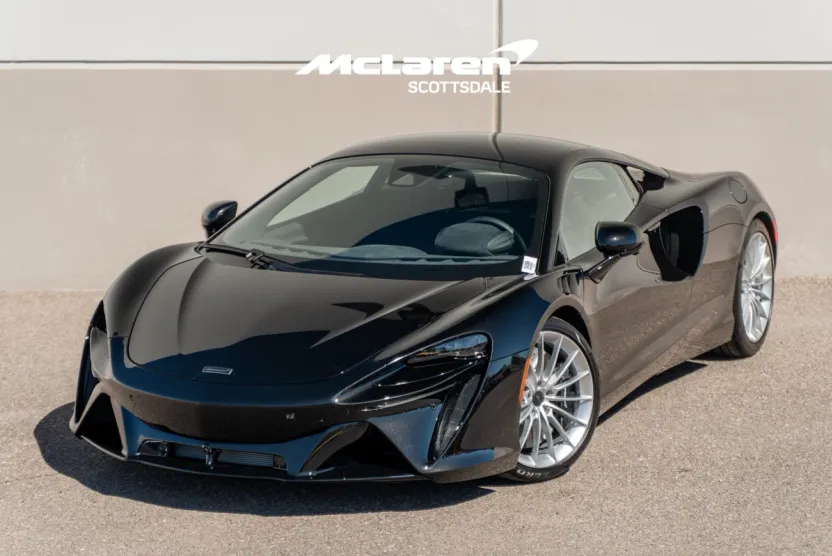 2025 Mclaren ARTURA photo 1