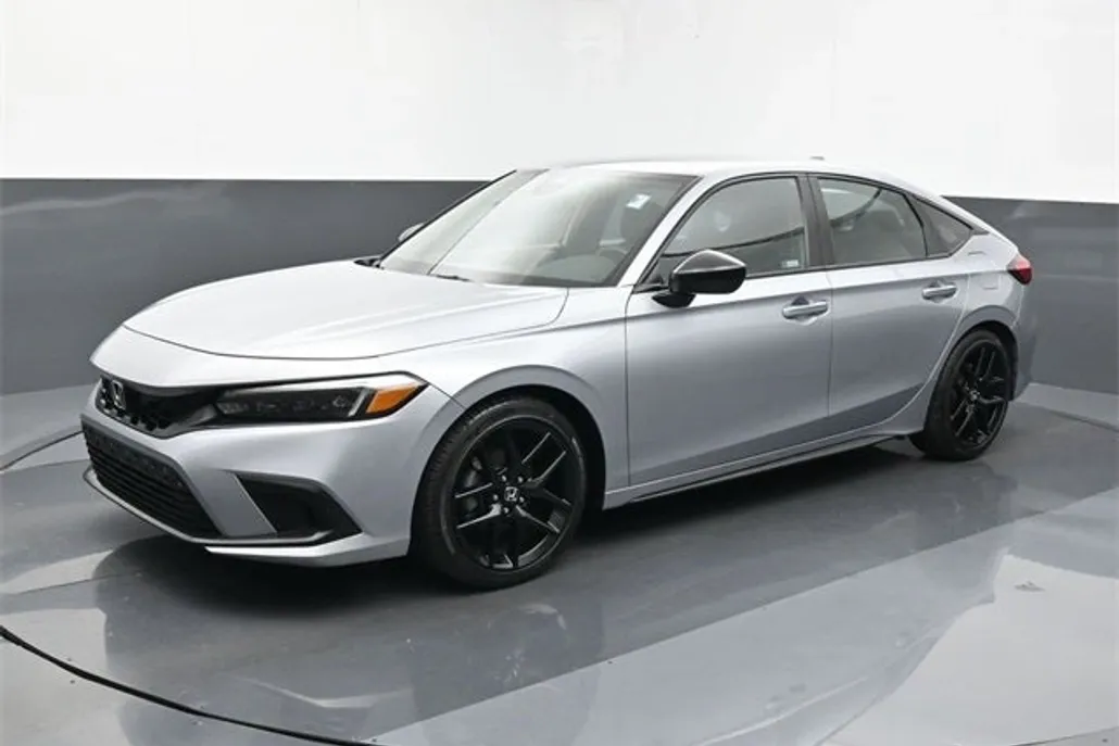 2022 Honda Civic Sport photo 1