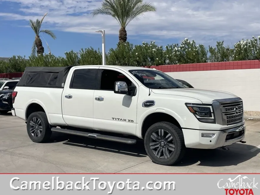 2021 Nissan Titan Platinum Reserve photo 1