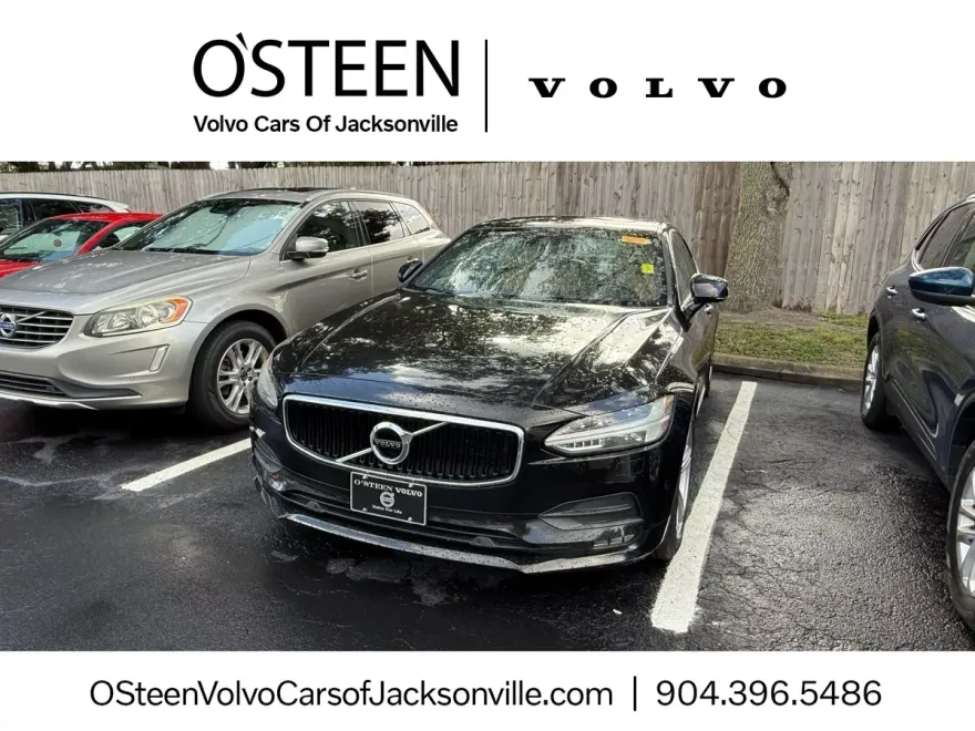 2017 Volvo S90 T5 Momentum photo 1