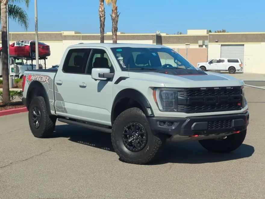 2023 Ford F-150 Raptor photo 1