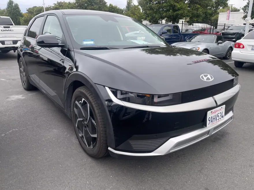 2022 Hyundai Ioniq 5 SEL photo 1