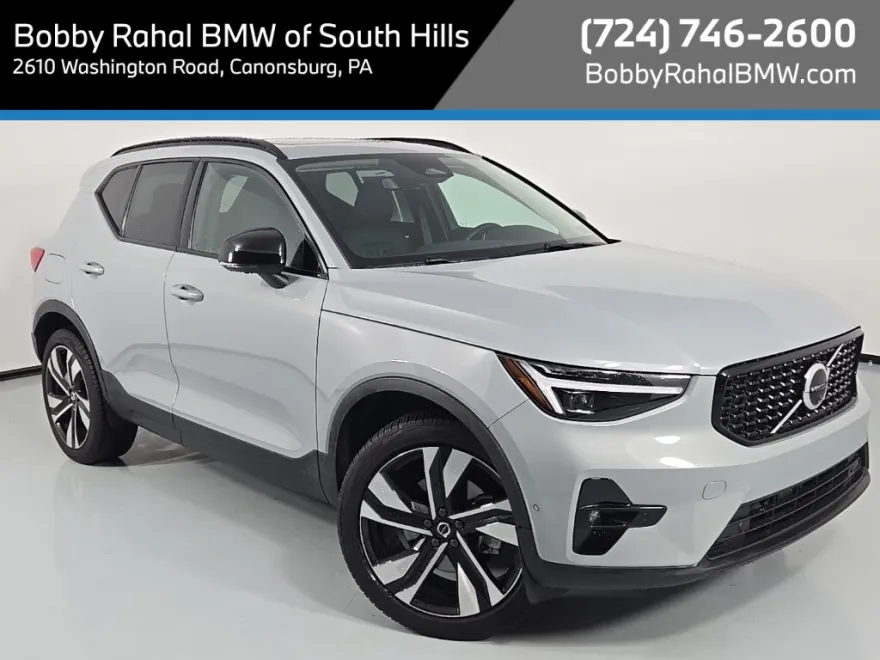 2024 Volvo XC40 Ultimate photo 1