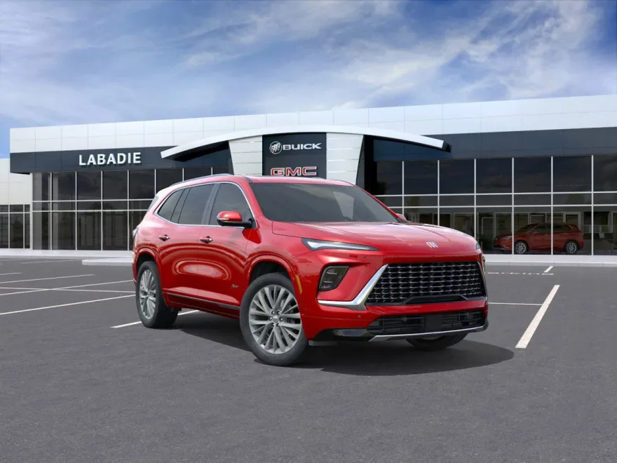 2025 Buick Enclave Avenir photo 1