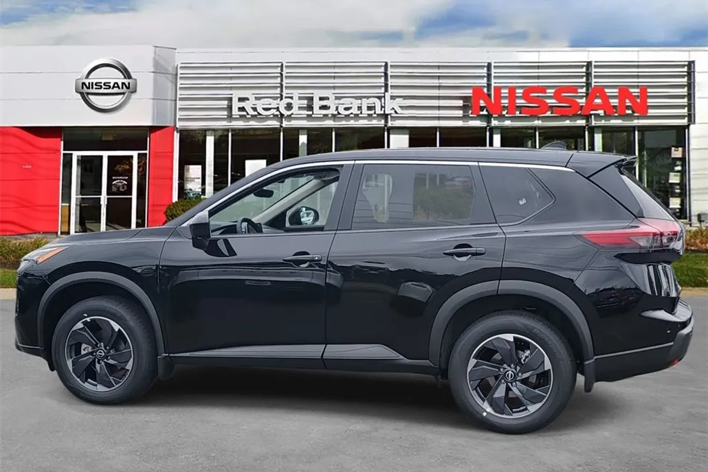 2026 Nissan Rogue SV photo 1
