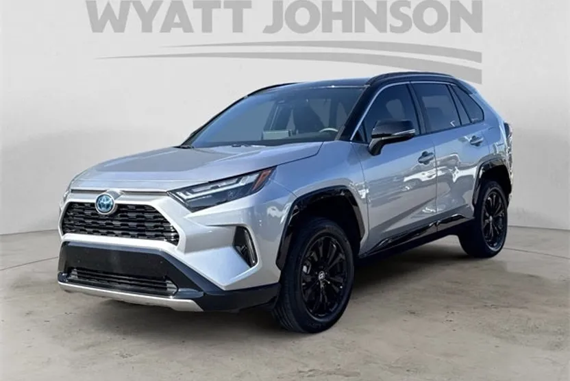 2022 Toyota RAV4 Hybrid XSE photo 1