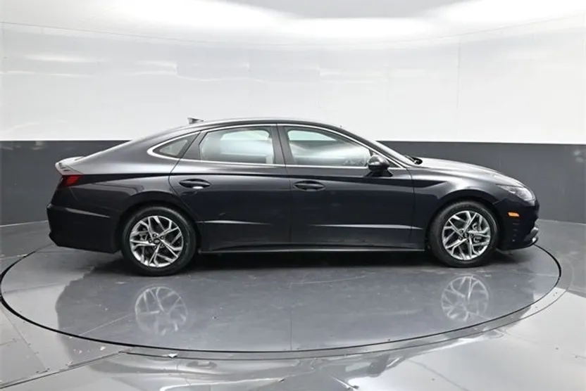 2023 Hyundai Sonata SEL photo 1