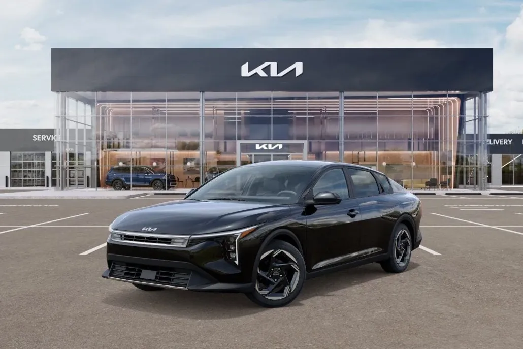 2025 Kia K4 EX photo 1