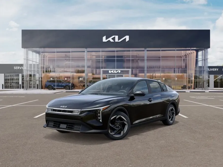 2025 Kia K4 EX photo 1