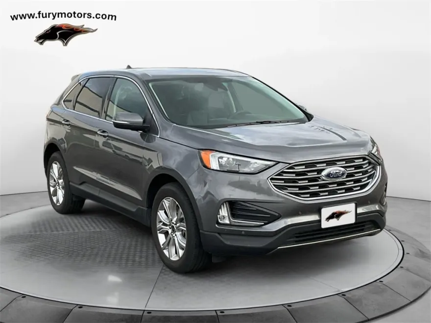 2024 Ford Edge Titanium photo 1