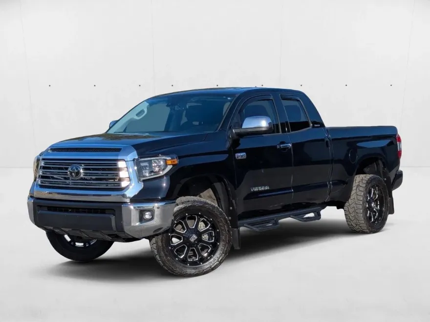 2021 Toyota Tundra Limited Double Cab photo 1