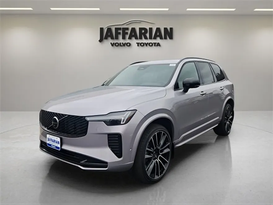2026 Volvo XC90 photo 1