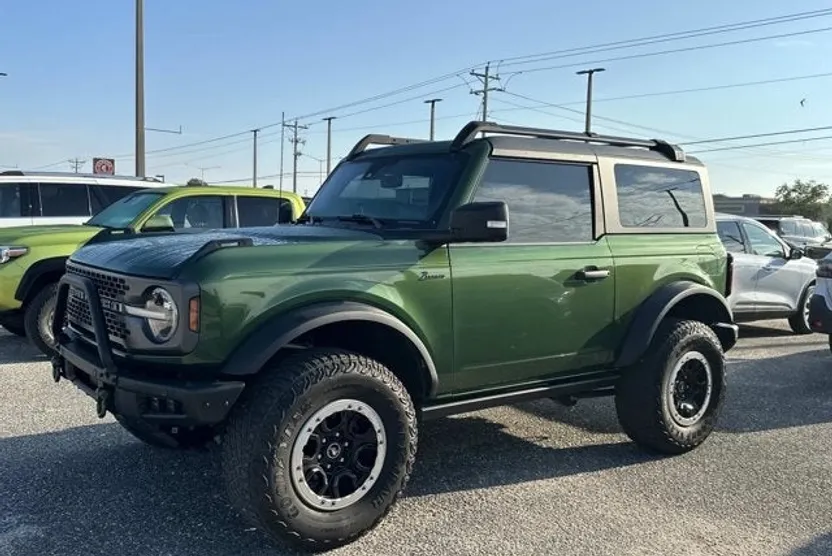 2022 Ford Bronco Base Big Bend Black Diamond Outer Banks Badlands Wildtrak photo 1