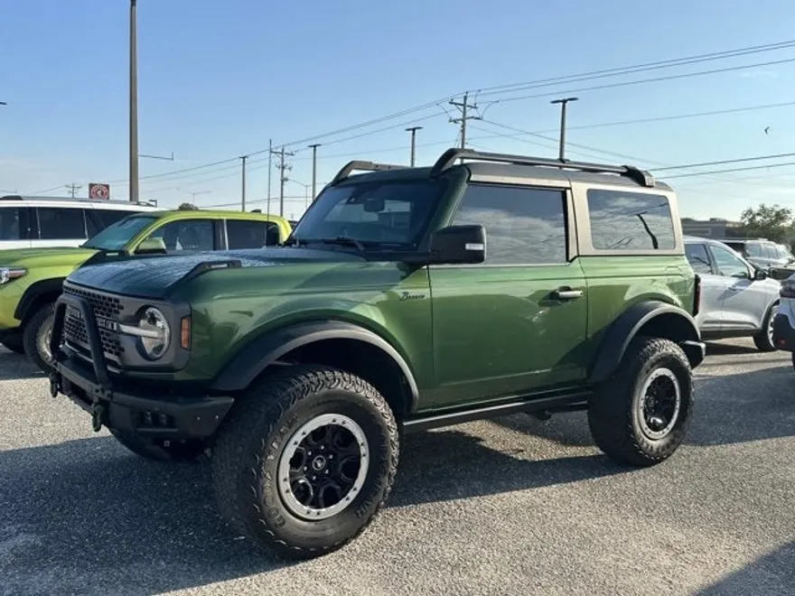 2022 Ford Bronco Base Big Bend Black Diamond Outer Banks Badlands Wildtrak photo 1