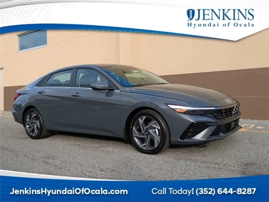2025 Hyundai Elantra SEL Convenience photo 1