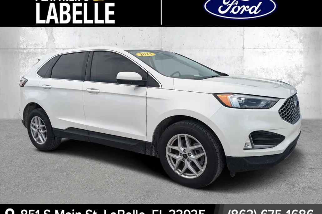 2023 Ford Edge SEL photo 1