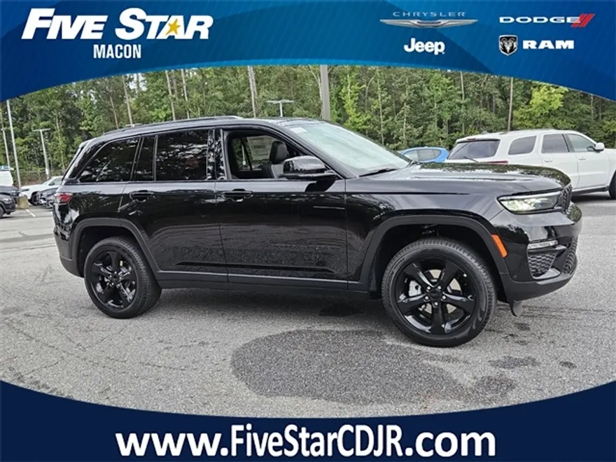 2025 Jeep Grand Cherokee Limited photo 1