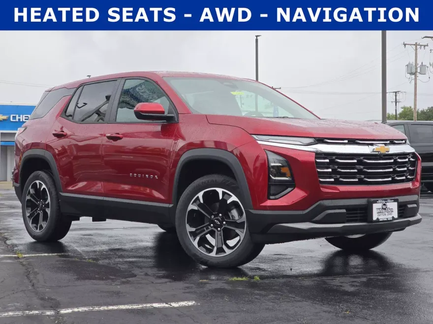 2025 Chevrolet Equinox LT photo 1