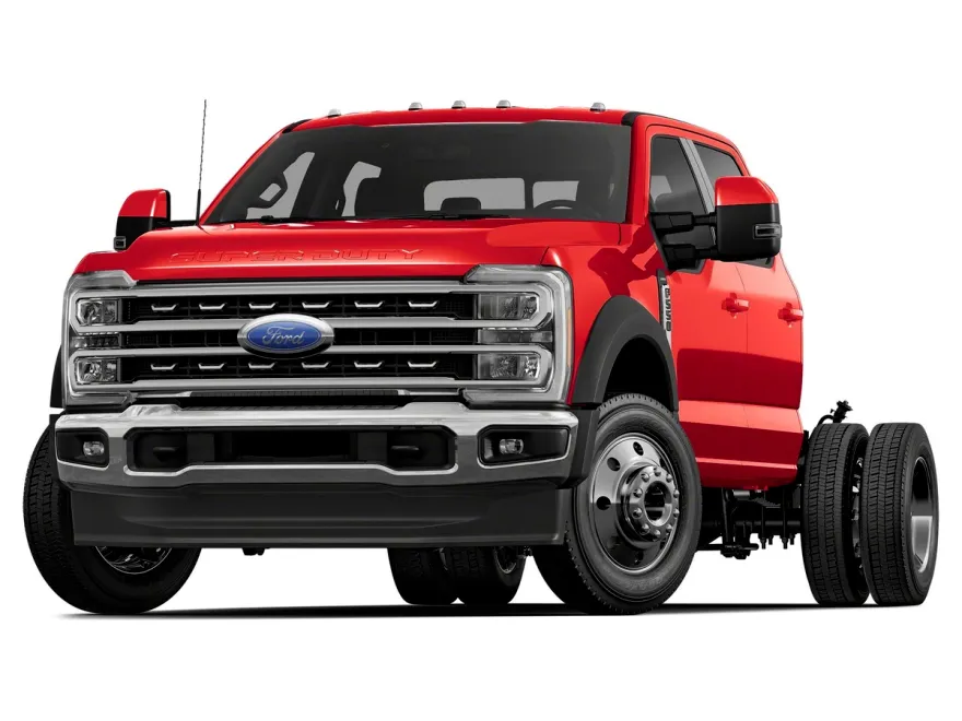 2025 Ford F-550 photo 1