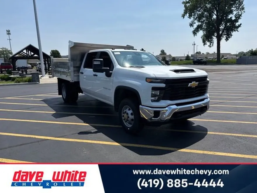 2025 Chevrolet Silverado 3500HD Work Truck photo 1