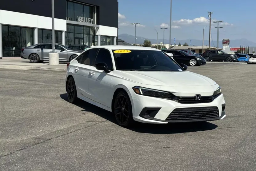 2023 Honda Civic Sport photo 1