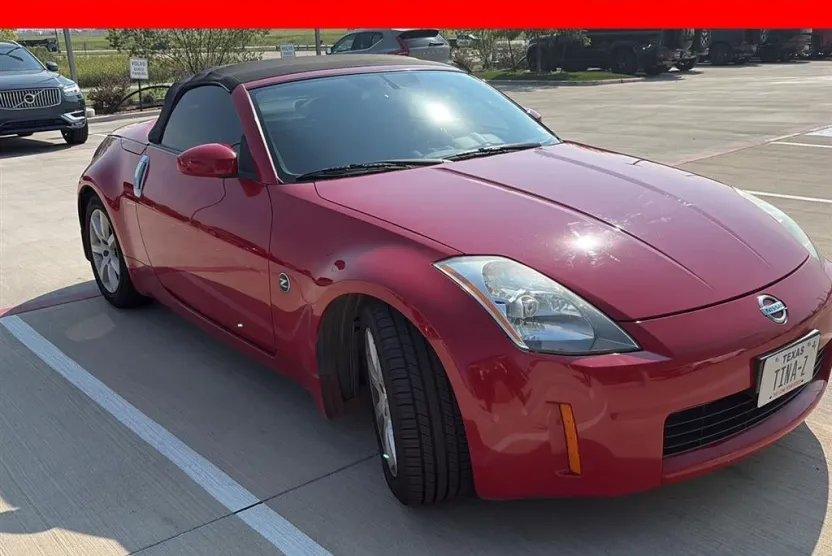2004 Nissan 350Z Touring photo 1