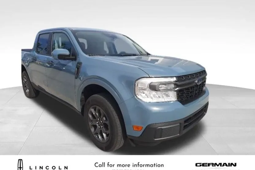 2022 Ford Maverick XLT photo 1