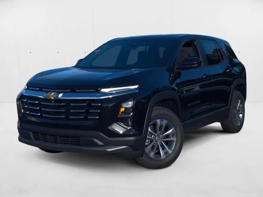 2026 Chevrolet Equinox LT photo 1