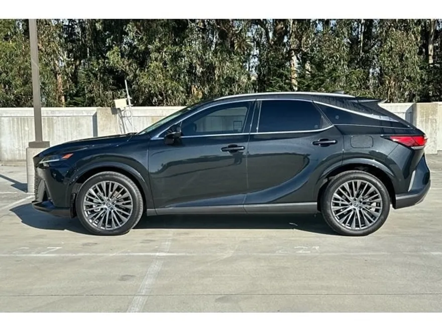 2025 Lexus RX 450h+ Luxury photo 1