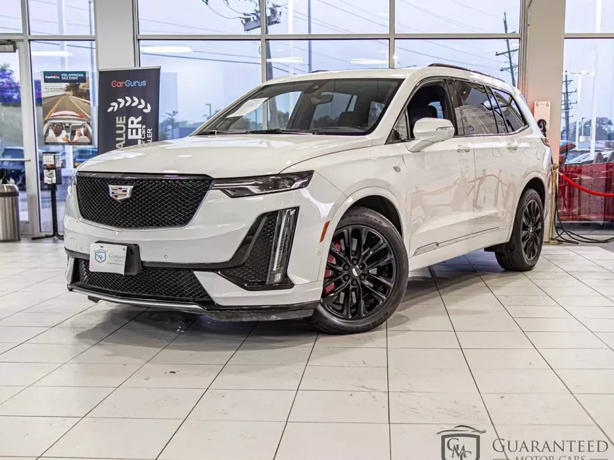 2022 Cadillac XT6 Sport photo 1