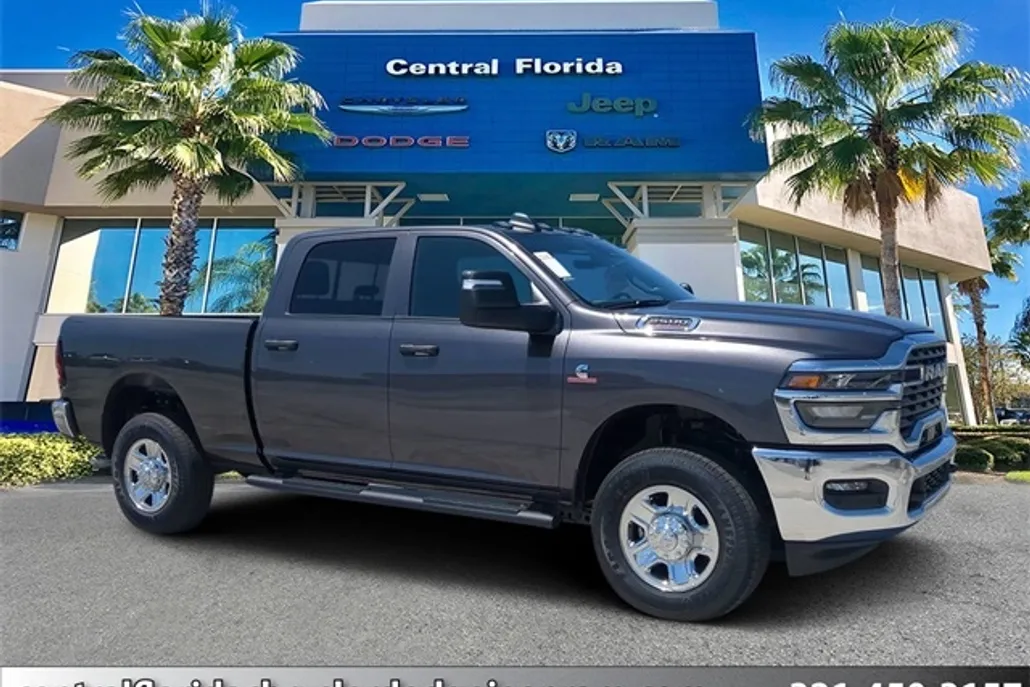 2025 Ram 2500 Tradesman photo 1