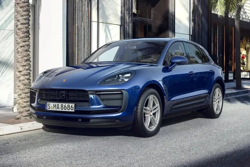 2025 Porsche Macan Base photo 1