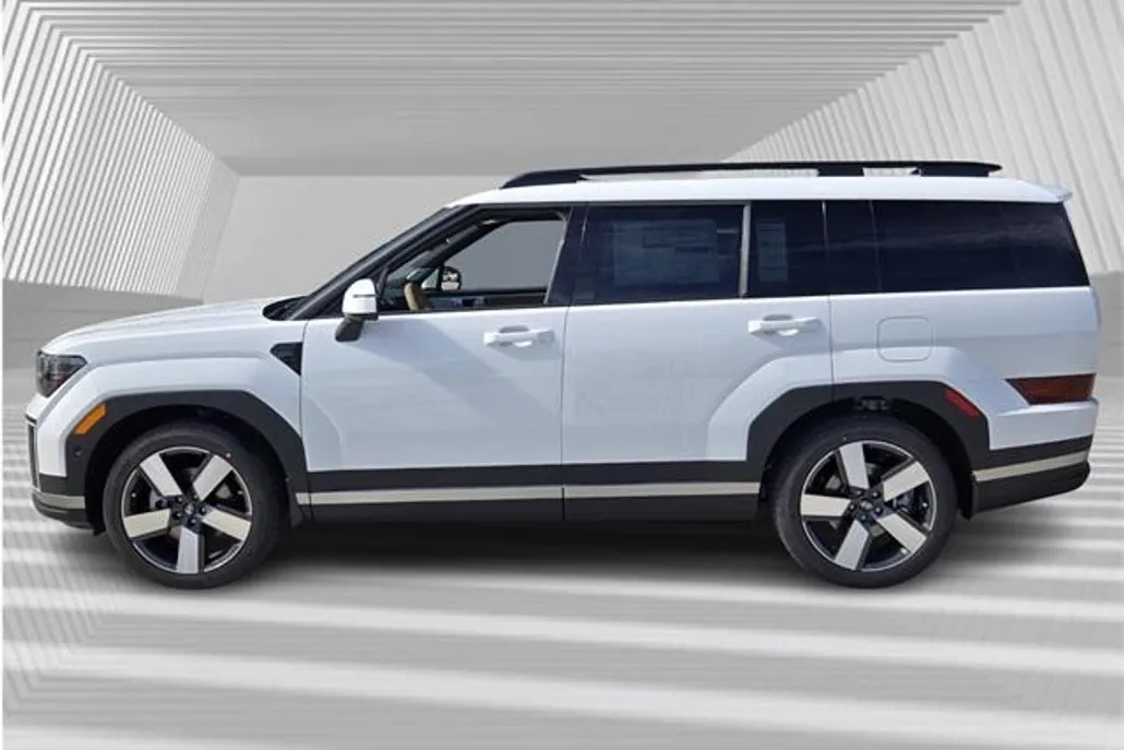 2026 Hyundai Santa Fe Limited photo 1