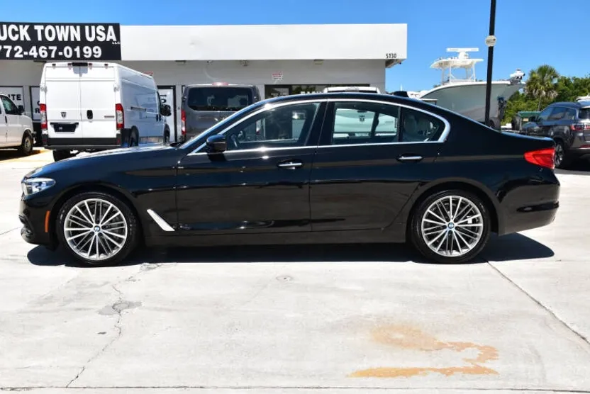2017 Bmw 530i photo 1