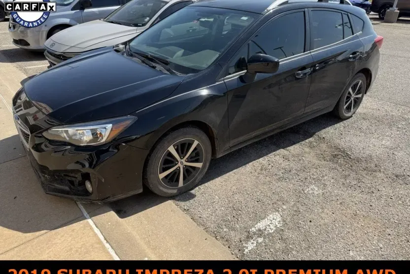 2019 Subaru Impreza 2.0i Premium photo 1