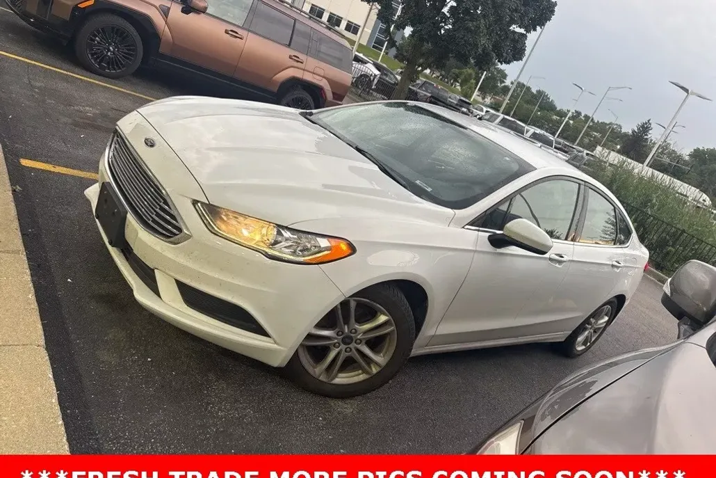 2018 Ford Fusion SE photo 1