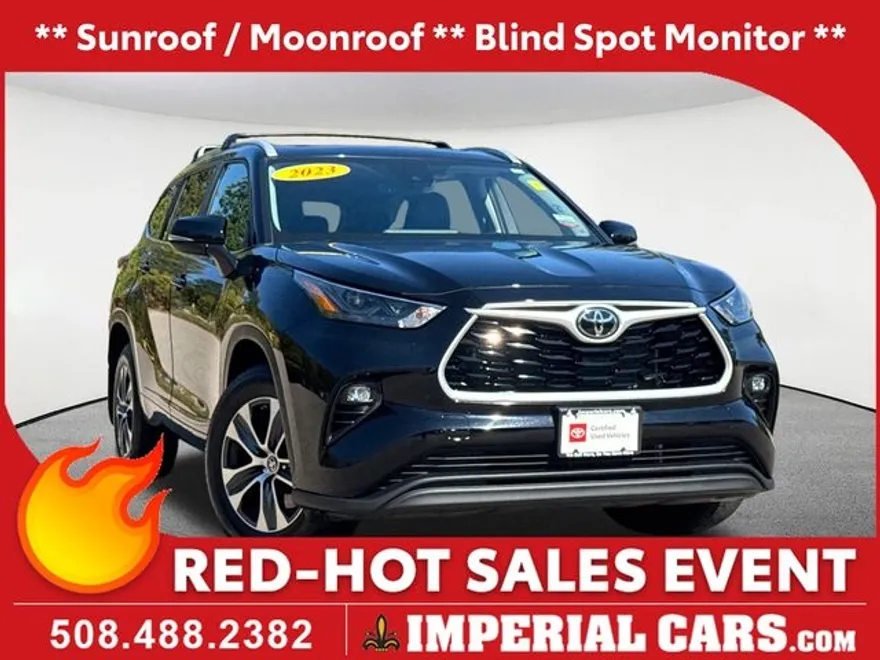 2023 Toyota Highlander XLE photo 1