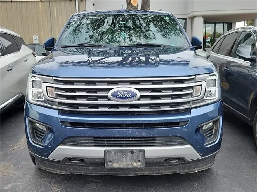 2020 Ford Expedition XLT photo 1