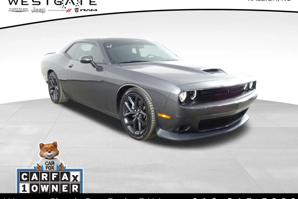 2023 Dodge Challenger GT photo 1