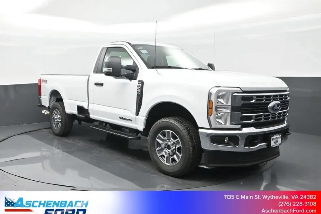2025 Ford F-250 XLT photo 1