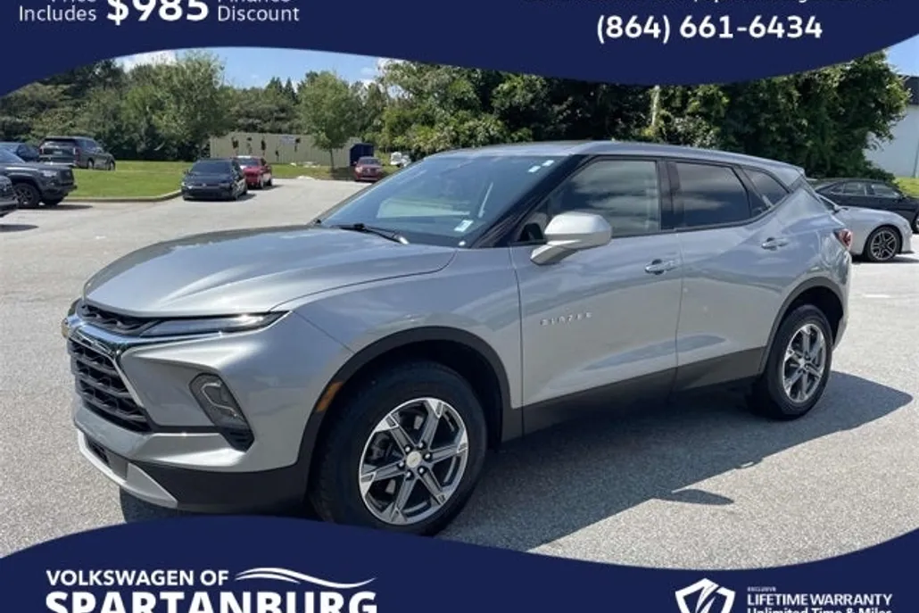 2023 Chevrolet Blazer 2LT photo 1