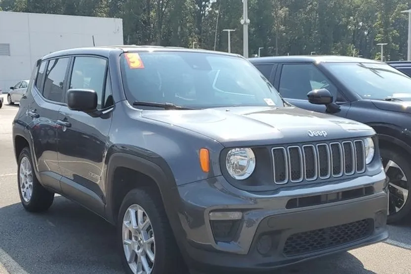 2023 Jeep Renegade Latitude Upland photo 1