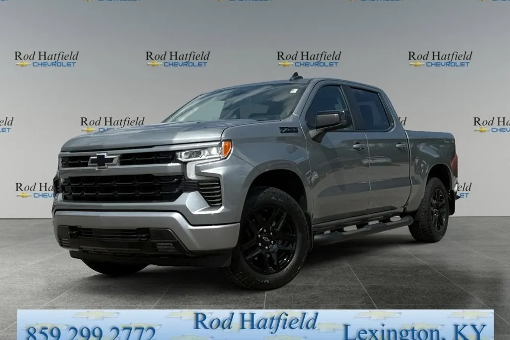 2023 Chevrolet Silverado 1500 RST photo 1