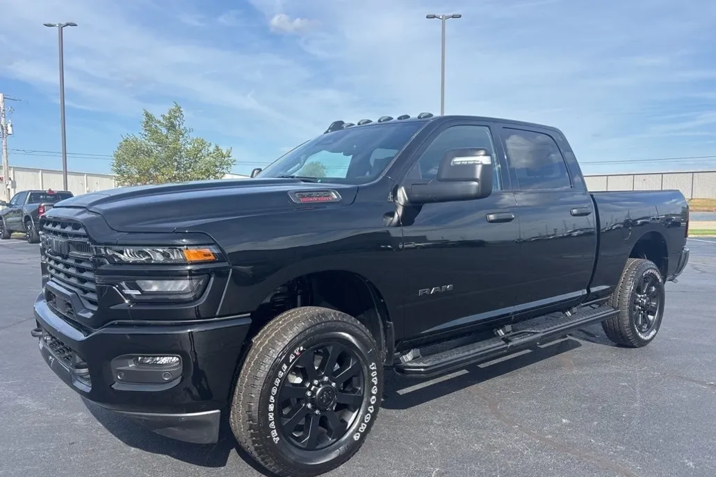 2026 Ram 2500 Big Horn photo 1
