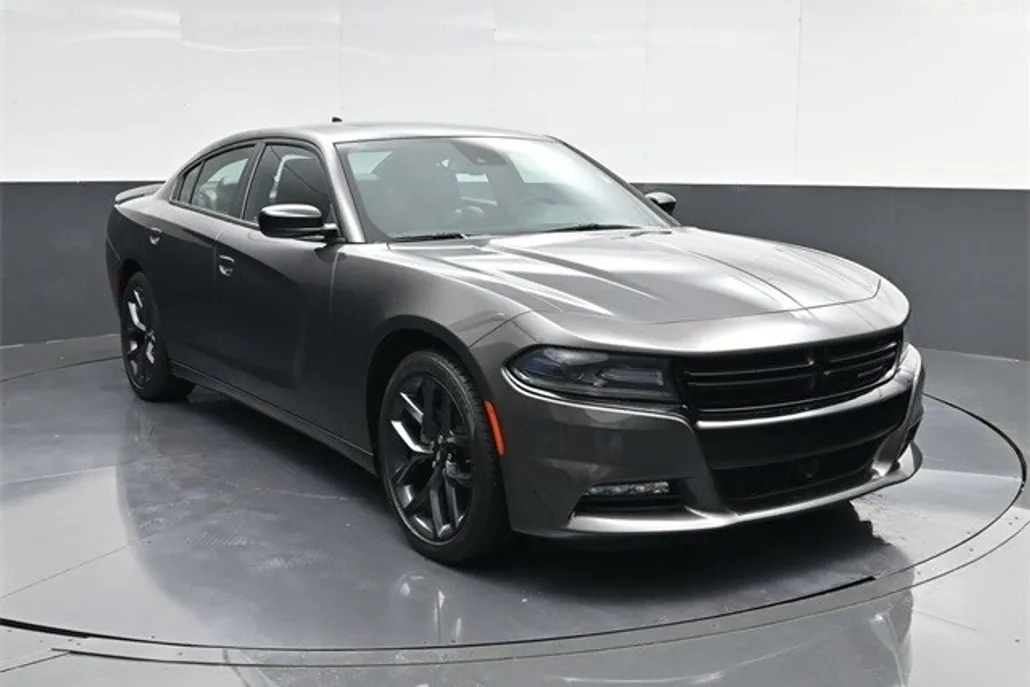 2021 Dodge Charger SXT photo 1