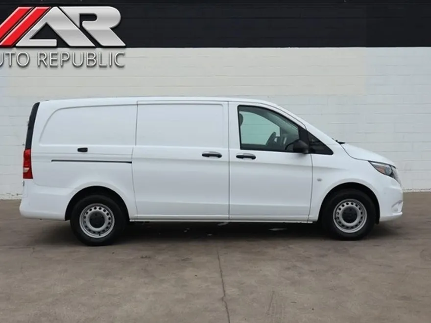 2023 Mercedes Benz Metris Cargo Van photo 1