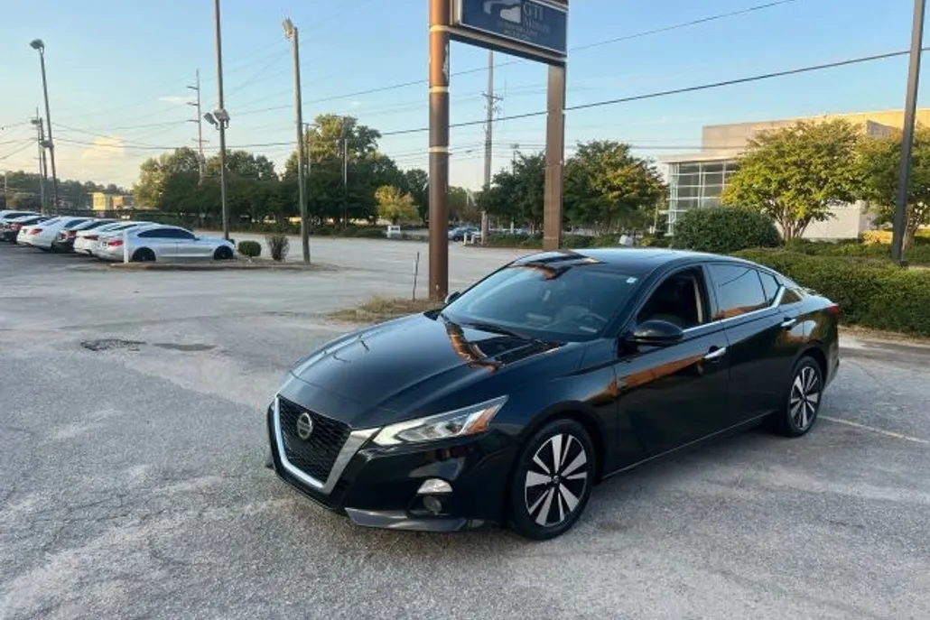 2019 Nissan Altima 2.5 SL photo 1